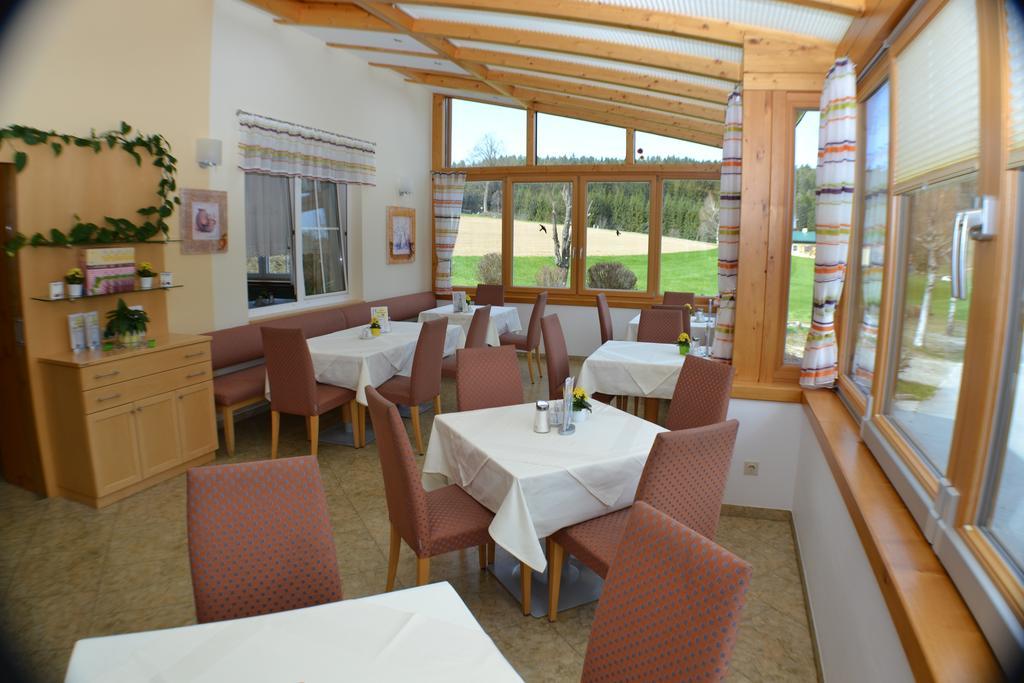 Gasthof-Pension Nordwald Harbach  Экстерьер фото